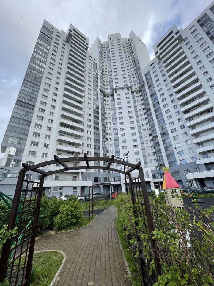 Sky fort жилой комплекс нагатинская. Скай форт москва. Скай форт москва. 1-й нагатинский жк. Скай форт москва.