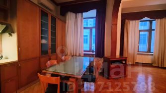 4-комн.кв., 126 м², этаж 3