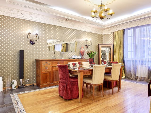 3-комн., 170 м², 2/16 этаж