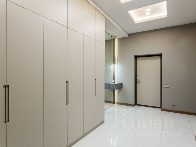 2-комн. апарт., 92 м², 5/7 этаж