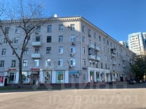 4-комн.кв., 100 м², этаж 4