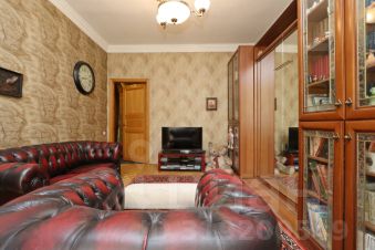 3-комн.кв., 92 м², этаж 4