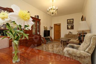 3-комн.кв., 92 м², этаж 4