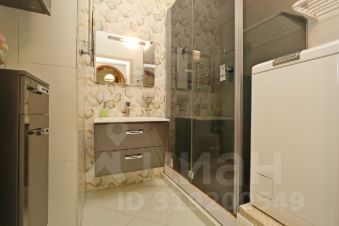 3-комн.кв., 92 м², этаж 4