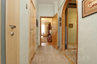 3-комн.кв., 92 м², этаж 4