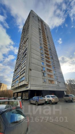 1-комн.кв., 40 м², этаж 3