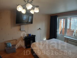 2-комн.кв., 49 м², этаж 3