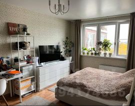 4-комн.кв., 100 м², этаж 14