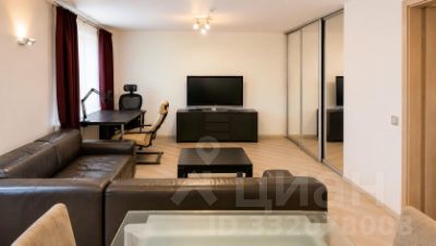 2-комн.кв., 60 м², этаж 2 2-комн.кв., 60 м², этаж 2