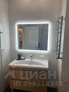 2-комн.кв., 70 м², этаж 7