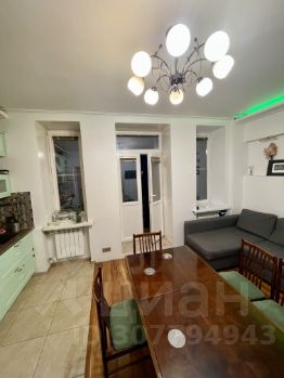 2-комн.кв., 60 м², этаж 4