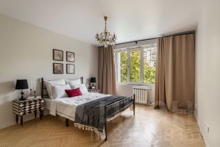 1-комн.кв., 35 м², этаж 5 1-комн.кв., 35 м², этаж 5