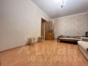 1-комн.кв., 38 м², этаж 3