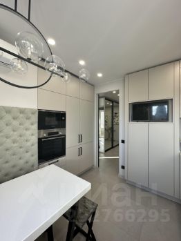 2-комн.кв., 56 м², этаж 12