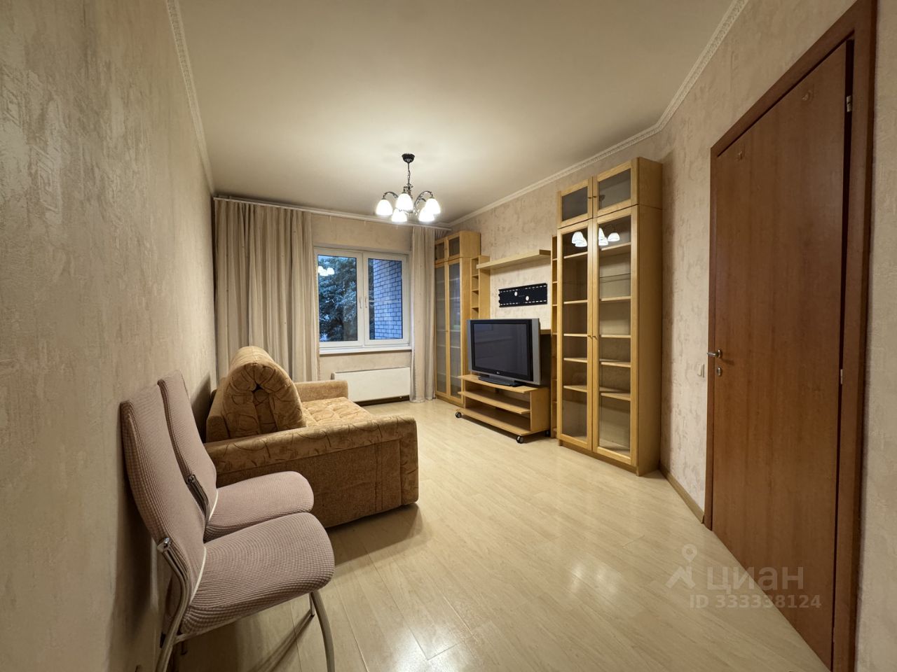 1-комнатная квартира, 35 м² — фото 1