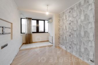 3-комн.кв., 90 м², этаж 17