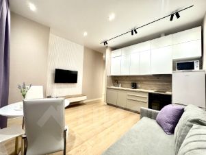2-комн.кв., 50 м², этаж 17