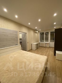 1-комн.кв., 33 м², этаж 3