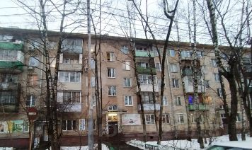 2-комн.кв., 42 м², этаж 1