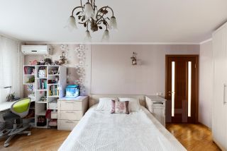 2-комн.кв., 51 м², этаж 8