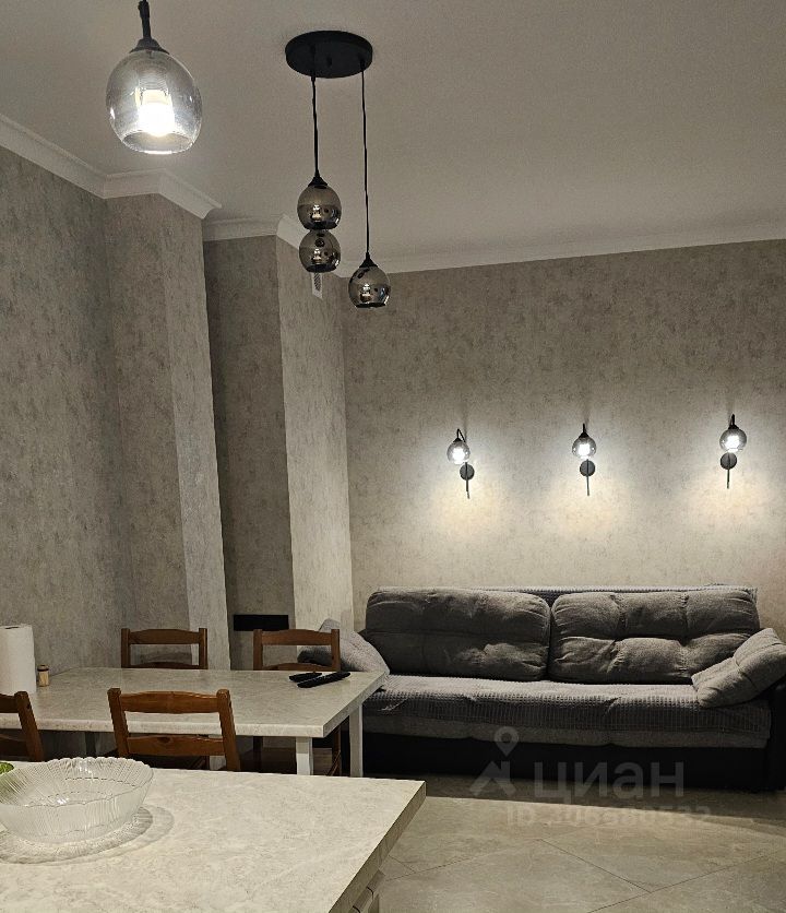 Евро3-комнатная квартира, 72 м² — фото 1