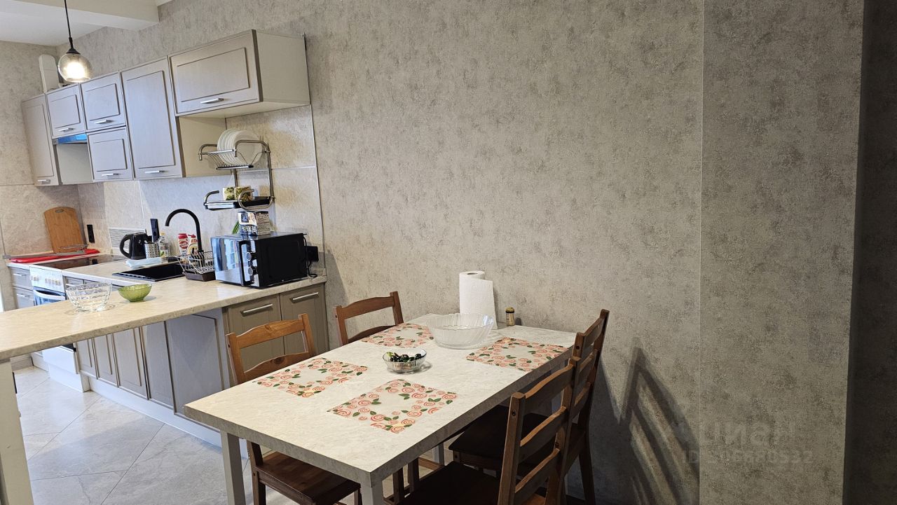 Евро3-комнатная квартира, 72 м² — фото 6