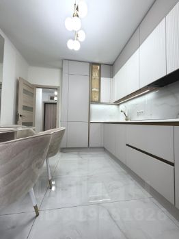 2-комн.кв., 60 м², этаж 7