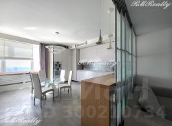 4-комн.кв., 172 м², этаж 42