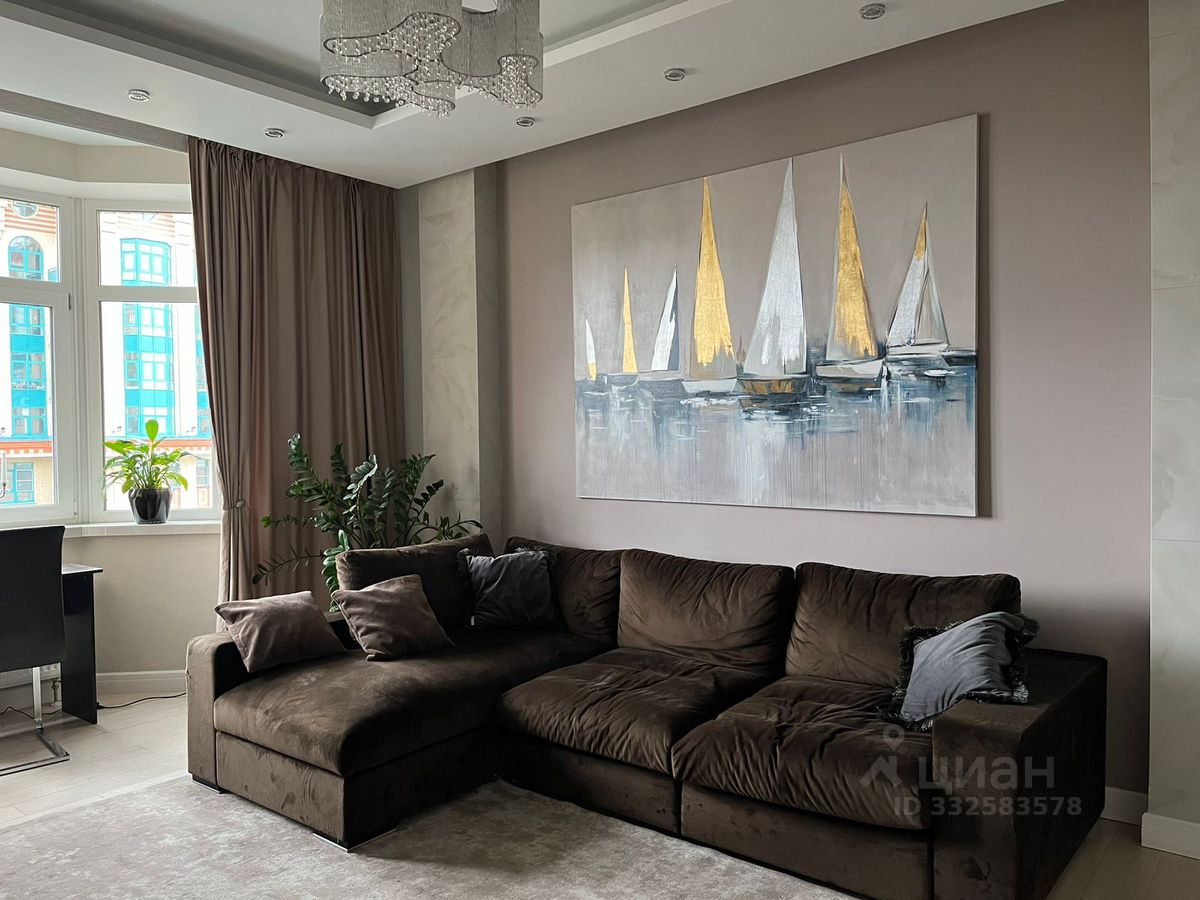 3-комнатная квартира, 104 м² — фото 1