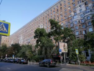 2-комн.апарт., 50 м², этаж 1