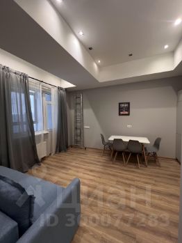 2-комн.апарт., 42 м², этаж 10