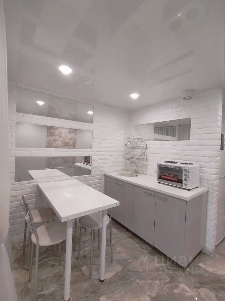 2-комнатная квартира, 65 м² — фото 3