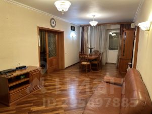 3-комн.кв., 76 м², этаж 3