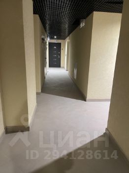 2-комн.кв., 72 м², этаж 8