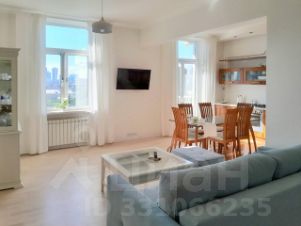 2-комн.кв., 70 м², этаж 8
