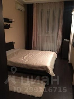 3-комн.кв., 90 м², этаж 19