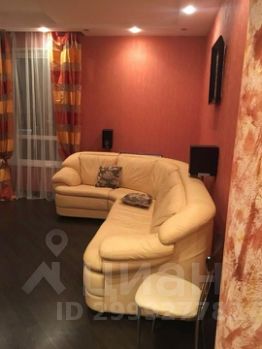 3-комн.кв., 100 м², этаж 19