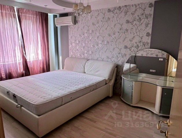 3-комн., 80 м², 7/22 этаж