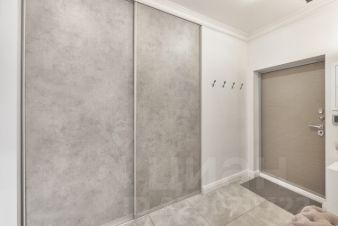 2-комн.кв., 70 м², этаж 10 2-комн.кв., 70 м², этаж 10