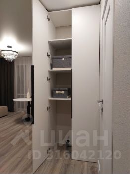 1-комн.кв., 32 м², этаж 8