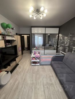 1-комн.кв., 39 м², этаж 5 1-комн.кв., 39 м², этаж 5