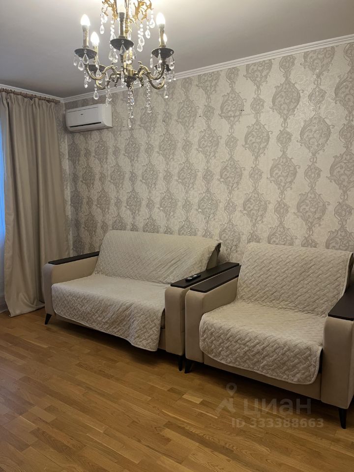 1-комнатная квартира, 37,2 м² — фото 1
