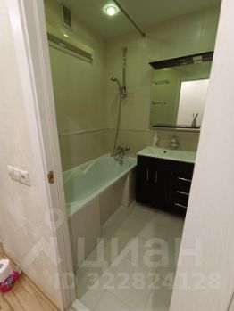 1-комн.кв., 37 м², этаж 4 1-комн.кв., 37 м², этаж 4