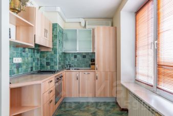 2-комн.кв., 50 м², этаж 4