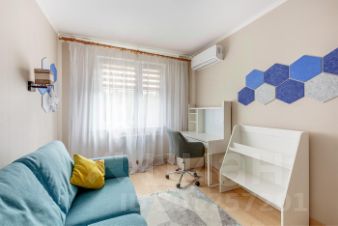 2-комн.кв., 53 м², этаж 4