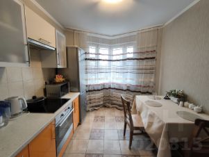 2-комн.кв., 60 м², этаж 4