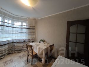 2-комн.кв., 60 м², этаж 4