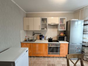 2-комн.кв., 60 м², этаж 4