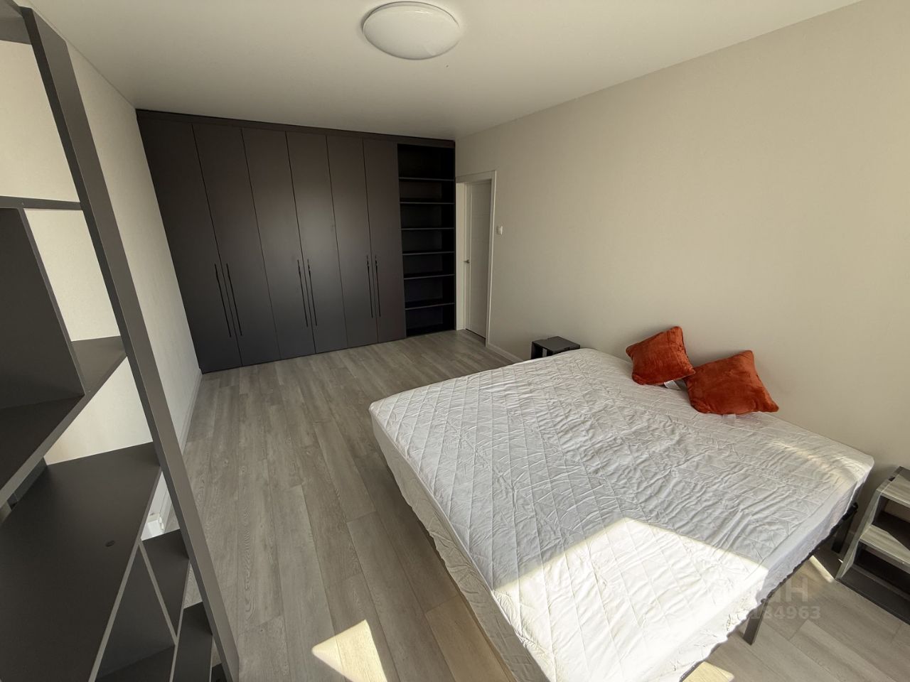2-комнатная квартира, 54 м² — фото 3