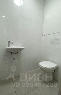 2-комн.кв., 49 м², этаж 16